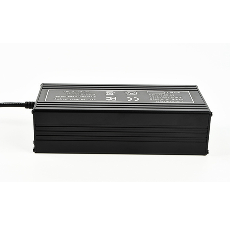 Szybka ładowarka 60 V Ładowark – 84V 20A Smart Charger recenzja i cena